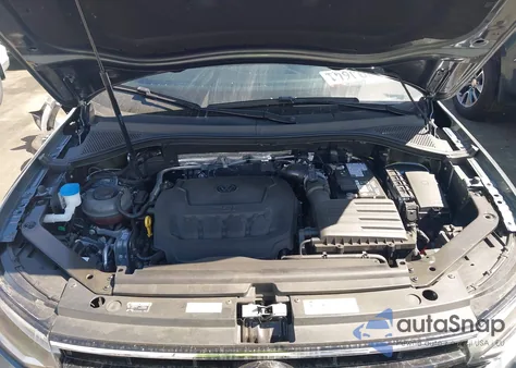 2024 Volkswagen Tiguan 2.0T Se R-Line Black z USA, uszkodzony, nr VIN 3VV8B7AX4RM199583